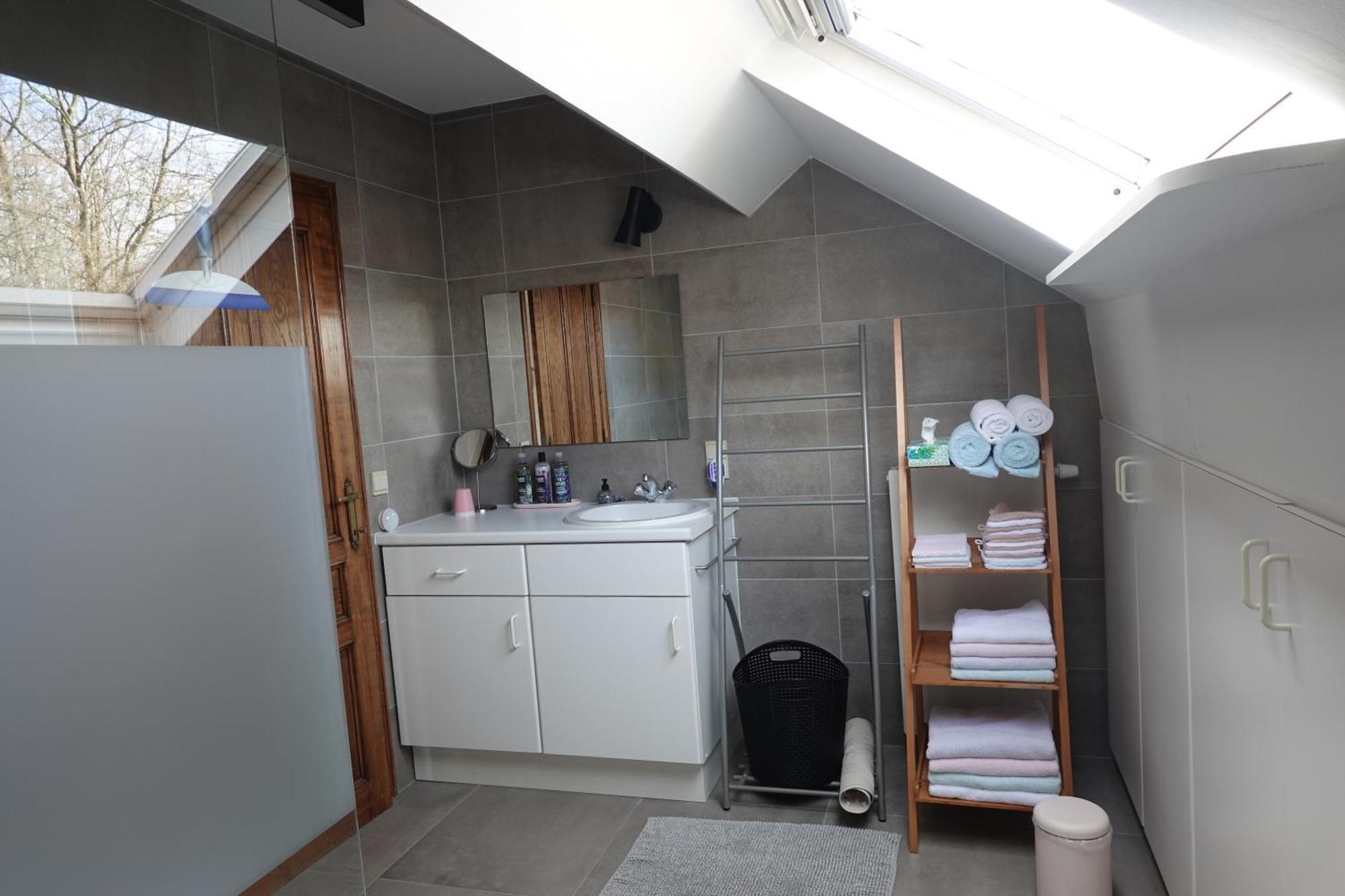 Logeren In Aldeneik Apartment Maaseik Exterior photo